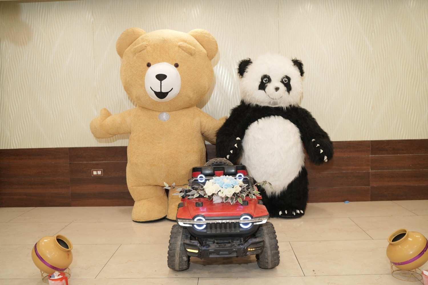 Birthday return gifts arrangement Noida